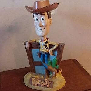 woody bobblehead
